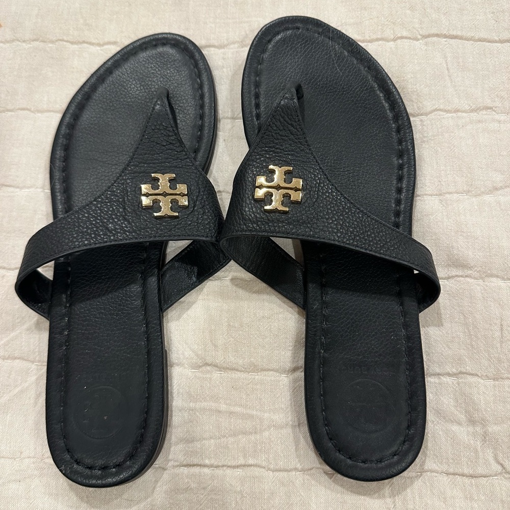 Black Tory Burch sandles